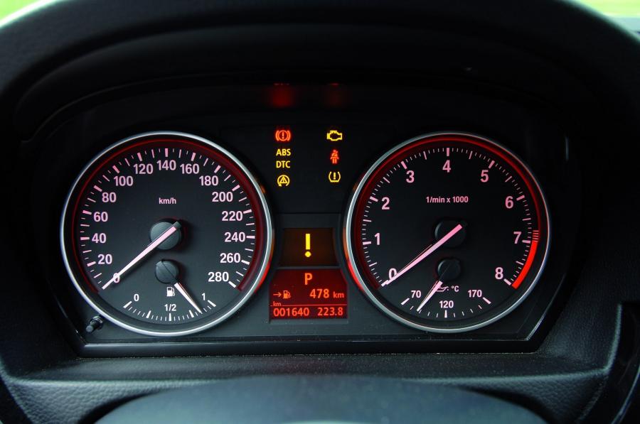  BMW 3-Series Coupe 2007 года  (фото 96 из 219)